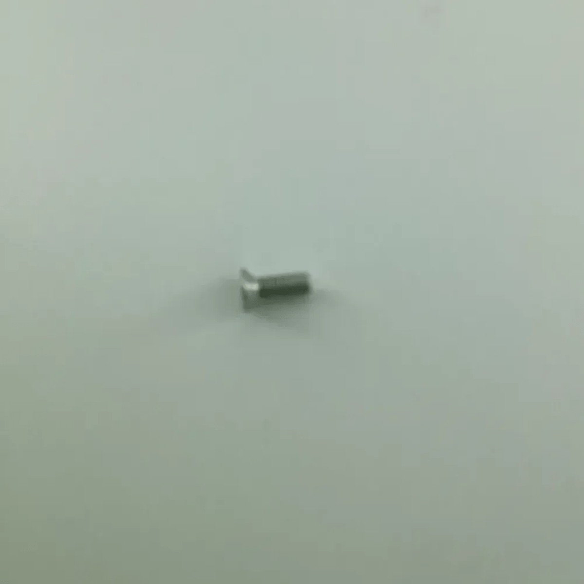 10423 FLAT HEAD SCREW